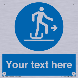 Custom Alighting from a toboggan to the right